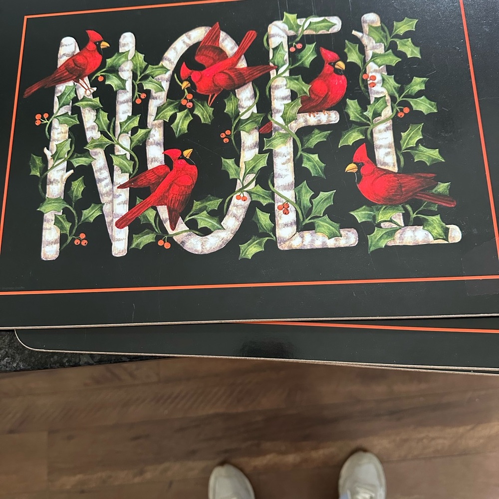 Festive Noel Placemat with Red Cardinals pimpernel